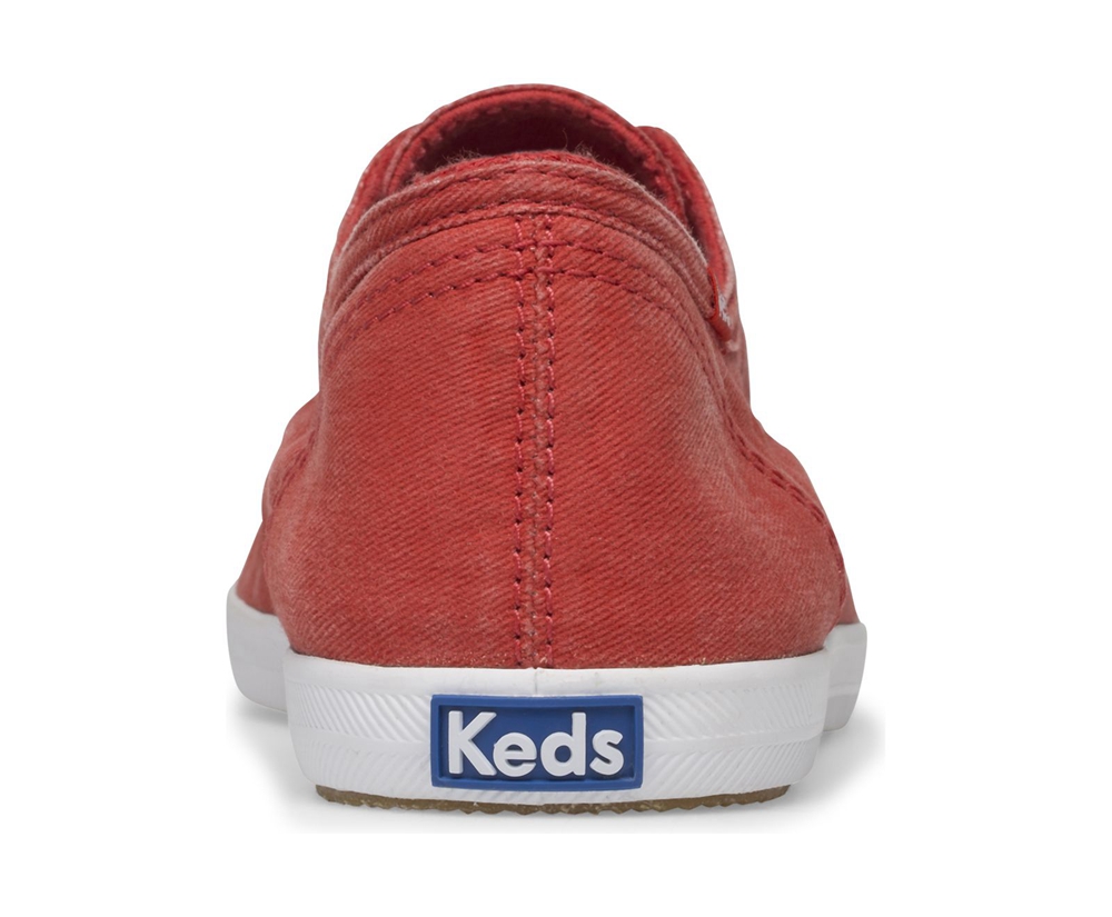 Keds Womens Slip Ons Red - Chillax Seasonal - 827NDCLAU